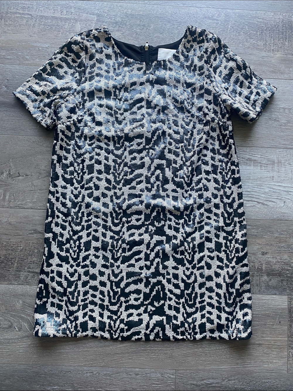 J.O.A. Black & White Sequin Animal-Print Leopard Dress Womens Sz Medium